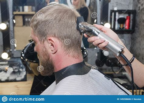 Check out these short hairstyles for women that will inspire you to call your stylist asap. Barber Hair Cutting Machine. The Master Provides A Haircut ...