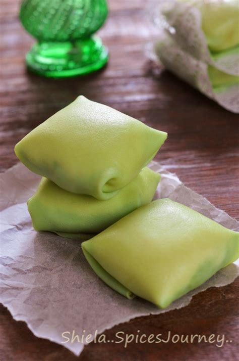 Untuk tekstur dari tepung ini yaitu sedikit lebih kasar di. Spices Journey: CREPE PANDAN DURIAN & CREPE MANGGAKU RECIPE 7 JENIS TEPUNG.. MALATOPSS!!!