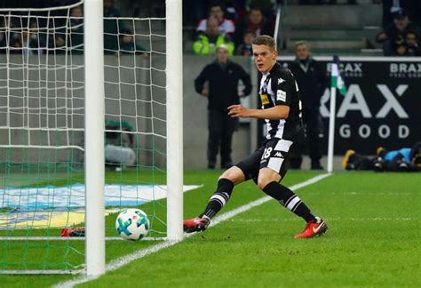 Das entspricht 533.333 euro pro monat. Bayern-Pleite gegen Gladbach: Da hilft auch kein Friedl ...