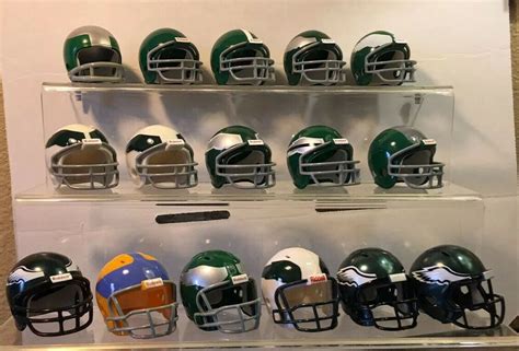 The philadelphia eagles franchise was established in 1933 and never moved. 16 Philadelphia Eagles Complete NFL Helmet History Riddell ...