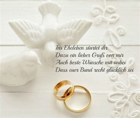 Sie sind zu einer goldenen hochzeit eingeladen und möchten dem jubiläumspaar mit. Die Besten Ideen Für Glückwünsche Zur Goldenen Hochzeit ...