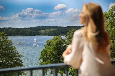 Komfortowy hotel niedźwiadek położony jest malowniczo na terenie wdzydzkiego parku krajobrazowego. Wakacje Wellness All Inclusive - Notera Hotel Spa Bory ...