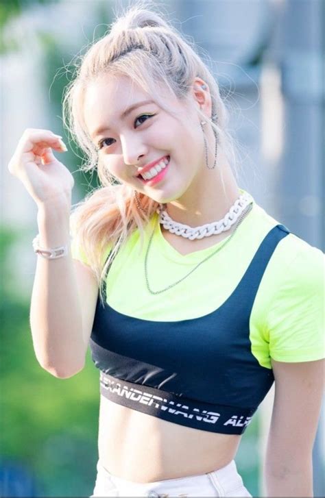Pin by K-Pop Idols on Itzy_Yuna (유나) | Itzy, Girl, Kpop girls