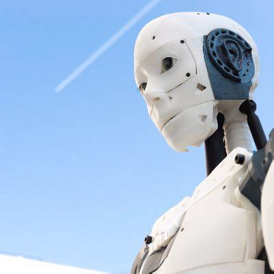 Inmoov is a humanoid robot, constructed out of 3d printable plastic body components, and controlled by arduino microcontrollers. InMoov on Twitter: "Ce week-end le #robot InMoov sera à # ...