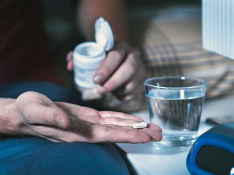 Firstly, sleeping with your head in an elevated position may help reduce the pain of toothache at night. 9 methods to get rid of toothache at night