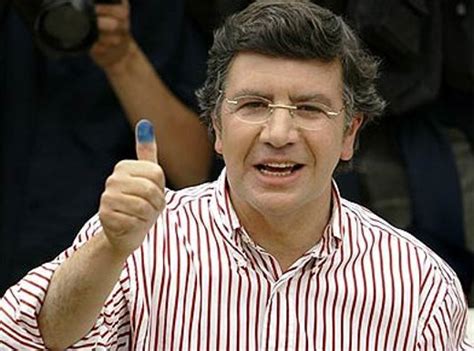 Joaquín josé lavín infante (santiago, 23 de octubre de 1953) es un economista, académico y político chileno, militante del partido unión demócrata independiente (udi). Joaquín Lavín - Alchetron, The Free Social Encyclopedia