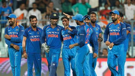 India vs Australia, 2nd ODI Eden Gardens, full cricket score: IND beat ...