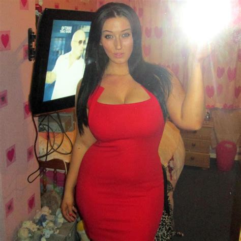 If a person is posing or aware that a picture is being taken, then it is no longer a creepshot. Thick Facebook Chick