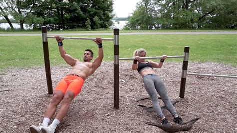 Street Workout Couple | Montreal - YouTube