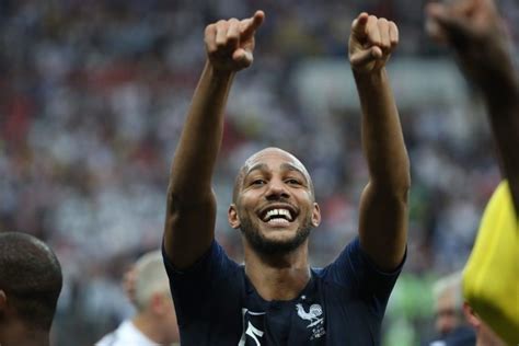 Borussia moenchengladbach forward marcus thuram, son of france's 1998 world cup winner lilian, earned. Football. Le champion du monde Steven Nzonzi parrain du ...