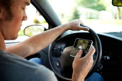 Texas Distracted Driving & Cellphone Usage Laws