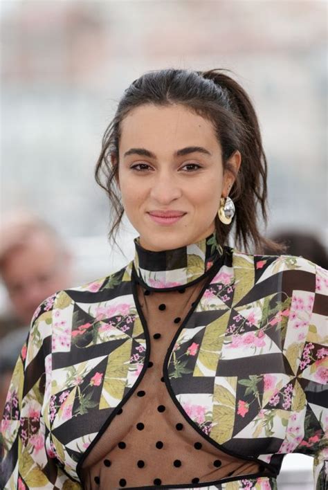 She is an actress, known for блестяще (2017), что мы говорим, что мы. CAMELIA JORDANA at Haut Les Filles Photocall at Cannes Film Festival 05/21/2019 - HawtCelebs