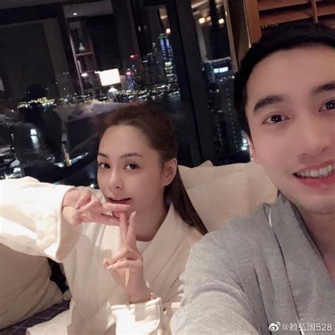 Jun 09, 2021 · 有著高顏值的港星鍾欣潼（阿嬌）出道以來緋聞不斷，無奈情路坎坷，不僅遇上陳冠希的不雅照事件，與「醫界王陽明」整形醫師賴弘國的婚姻也是失敗告終。她近日在陸綜《怦然心動20歲》節目大爆曾遭閨密搶走男友，更慘的是這件事還是閨密告訴她才知道。 「醫界王陽明」爆約咖玩「多人運動」 現場照曝光...驚見大S尪 - 自由娛樂