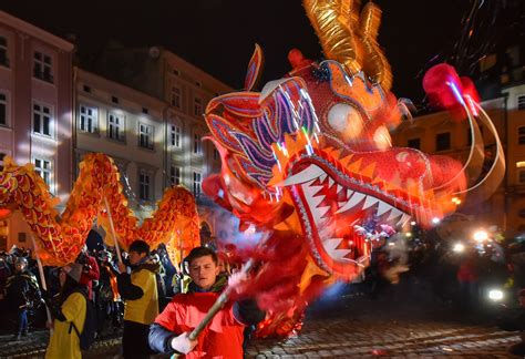 Chinese lunar new year 2019 - in pictures | Chinese festival, Chinese ...
