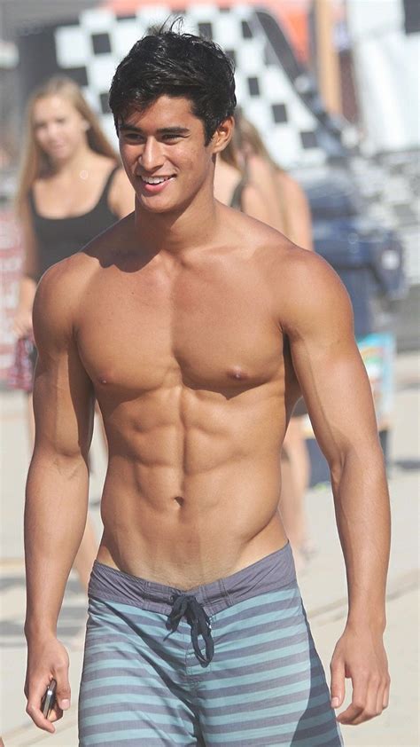 You always have the option to delete your tweet location history. Pin by Phil Leas on Cute | Beaux mecs sexy, Beaux mecs ...