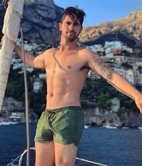 Andres camilo is part of a millennial generation (also known as generation y). Pin on Andres Camilo