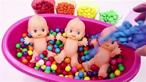 / baby doll bath in skittles candy pretend play. ToyMonster - ABC Song Learn Colors MandMs Triple Baby Doll ...