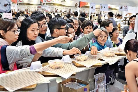 「 2021寒假時間 」「 2021暑假時間 」 一秒看懂中小學生幾月幾號放假. 美食節疫下重臨 禁除口罩飲食 展商半價促銷 憂生意淡 - 晴報 - 港聞 - 要聞 - D210322