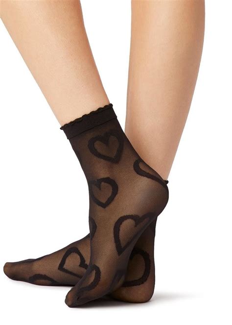 Welcome to calzedonia official fan page! Chaussettes à Motifs Fantaisies - Calzedonia en 2020 ...