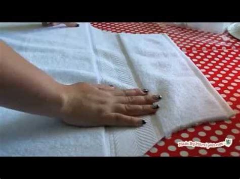 It seems all of our friends are either having babies or have new kittens at their house! How to Sew a Bathtime Apron - YouTube