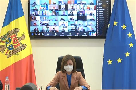 Sandu, the founder of the party of action and solidarity (pas), called the initial election to gain a majority in the country's parliament. LIVE// Discuție fără precedent: Maia Sandu față în față cu ...