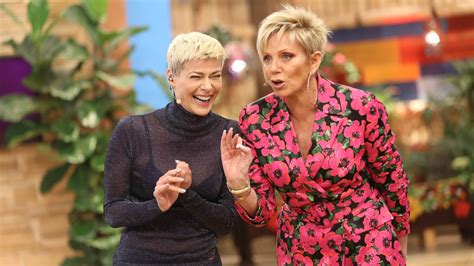 Patricia maldonado, raquel argandoña y cata pulido aterrizan en antofagasta con hilarante show. Dan a conocer detalles de la pelea entre Tonka Tomicic y ...