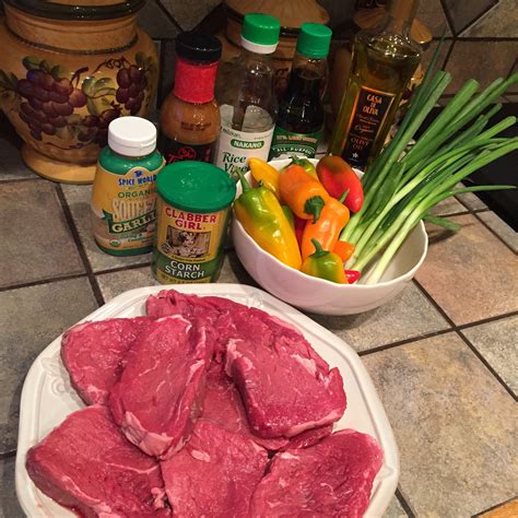 Weeknight pepper steak mccormick mccormick brown gravy mix, onion, boneless beef sirloin steak and 5 more california style garlic pepper steak mccormick flank steak, salt, mccormick® california style garlic pepper with red bell and black pepper Weeknight Pepper Steak