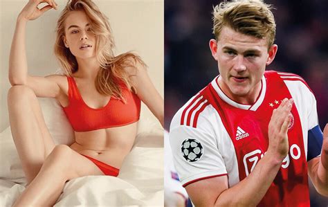 The match in 2015 that made matthijs de ligt the most wanted teenager in europe. Ajax tegen Tottenham Hotspur... maar dan met hun ...