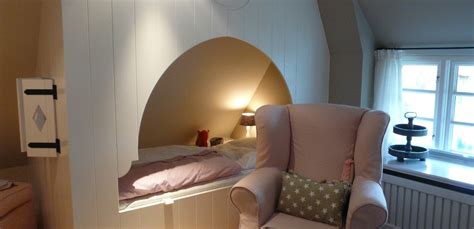 Für kurzentschlossene mit dem wunsch nach einem kleinen wochenendurlaub an der nordsee gibt es auch kurzfristig günstige zimmer, wohnungen und häuser zu mieten. Ferienhaus Föhr Privat in Wyk Wrixum | Insel Föhr in der ...