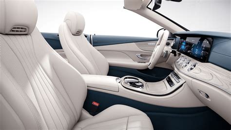 One single button can pop all four side windows up or down in one go, which is oddly satisfying and brings the classic 'pillarless mercedes. Mercedes-Benz E-Class Cabriolet: interior design