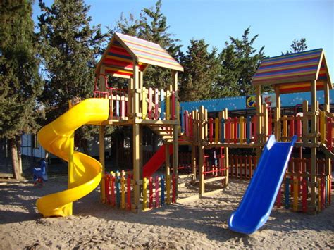 Türkiye cumhuriyeti ˈtyɾcije dʒumˈhuːɾijeti (listen)), is a transcontinental country straddling southeastern europe and. "Kinderspielplatz" Hotel Ali Bey Club (Manavgat ...