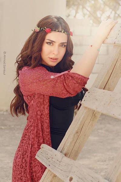 أو عن طريق مواقع التواصل الاجتماعي. اختطاف الفنانة الشابة هيا مرعشلي يثير موجة تفاعل على مواقع ...