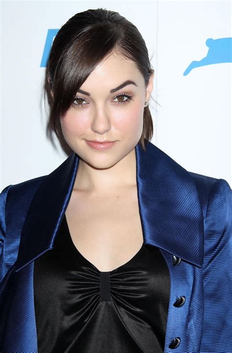 I love sasha, wish she would grow a full bush and some armpit hair! Sasha Grey - Sasha Grey Photos - PETA's 30th Anniversary ...