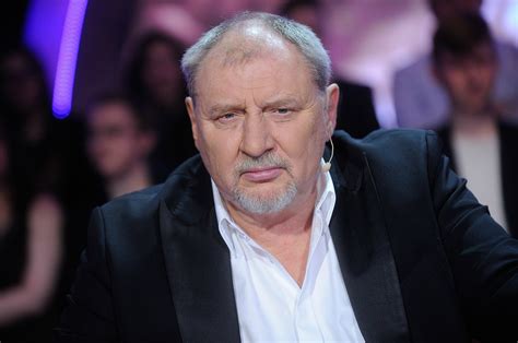 He is best known for playing the role of ferdynand kiepski in the tv series świat według kiepskich. Andrzej Grabowski: „bez pracy bym zwariował" WYWIAD - WP ...