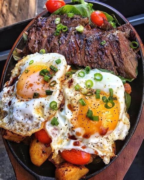 Add cream, chopped marjoram, and steak to pepper mixture. 18 Images Of Food Porn That Will Definitely Get You Excited