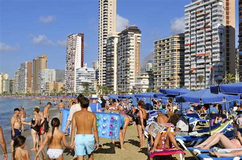 Piso en venta en centro de benidorm, playa de levante en benidorm. Levante beach in Benidorm: What to do and see | Tripkay