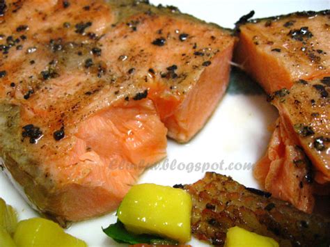 You will hear them immediately start to sizzle. Elinluv's Tidbits Corner: Pan Seared Salmon With Mango Salsa