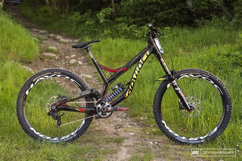 Canadian downhill legend steve smith dies at 26. Steve Smith's Prototype Devinci - Fort William DH World ...