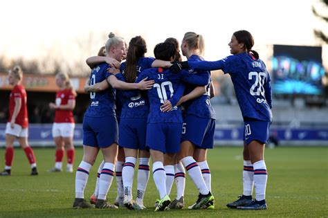 Chelsea women v london city lionesses women. Chelsea Women sai atrás do placar mas vira e atropela o ...