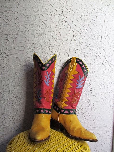 Du suchst nach aktuellen schuhtrends? 80's Vintage Beverly Feldman Colorful Cowboy Boots 8.5 ...