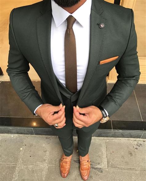 The venue fee for 2020 is r16500 including the chapel. Men's olive suit | Green suit men, Fashion suits for men ...