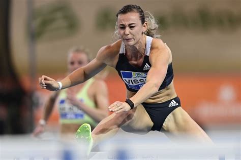 Visser achieved a time of 12.73. Nadine Visser: Ik ben duidelijk de favoriet op de horden ...