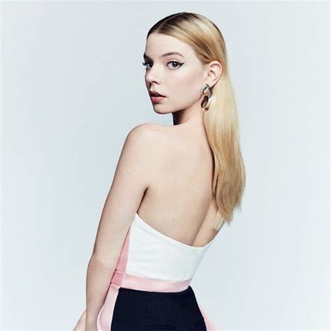 The actress, 23, leads the latest adaptation of jane austen's beloved novel emma (the film is titled emma. Emma (2020) Original Soundtrack #AnyaTaylorJoy # ...