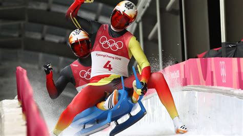 PHOTOS: Germany takes the win in Men's Doubles Luge