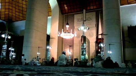 Beliau melafazkan azan isyak selepas sesi talaqqi dan musyafahah bersama syeikh abdul karim. Beautiful Azan At Masjid Shah Alam Malaysia - YouTube