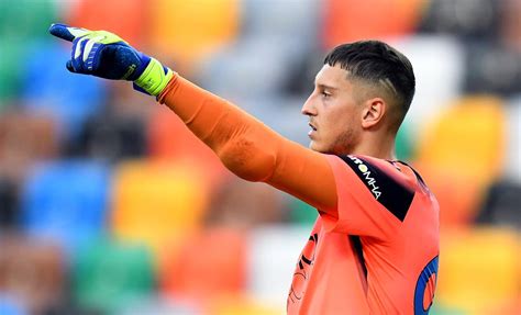 Pierluigi gollini is an italian professional footballer who plays as a goalkeeper for serie a club atalanta and the italy national football. Calciomercato Atalanta, quale futuro per Gollini? Ecco ...