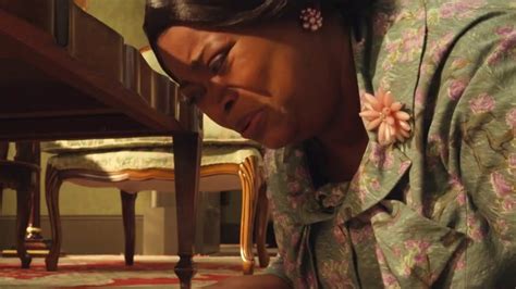 Based on roald dahl's 1983 classic book 'the witches', the story tells the scary, funny and imaginative tale of a seven year old boy who has a run in with some real life witches! The Witches (2020) Trailer: The Witches: Cast (UK ...