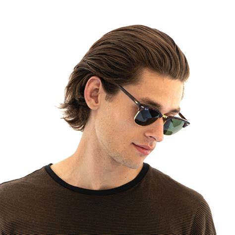 • the overall frame weighs around 28 gm. Ray-Ban Clubmaster | RB3016 - Zonnebrillen.com