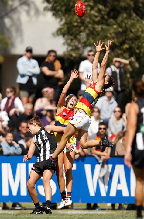 There are 8 teams representing all states. AFLW: Captain Chels