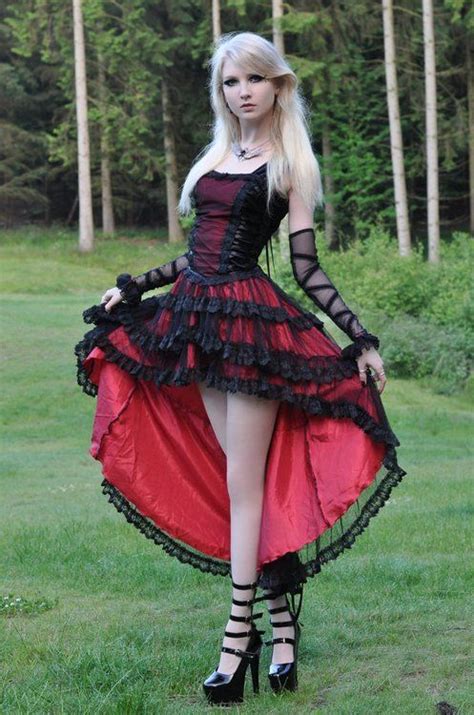 Strawberry blonde, honey blonde and dark blonde hair keep being popular from the previous seasons. Gothic Girl Long Blonde Hair Red/Black Dress | Gothic ...